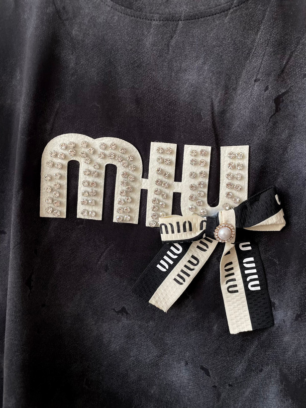 تیشرت لانگ نگین دار زنانه مدل miu کد 57